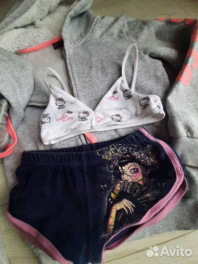 Вещи для девочки 128