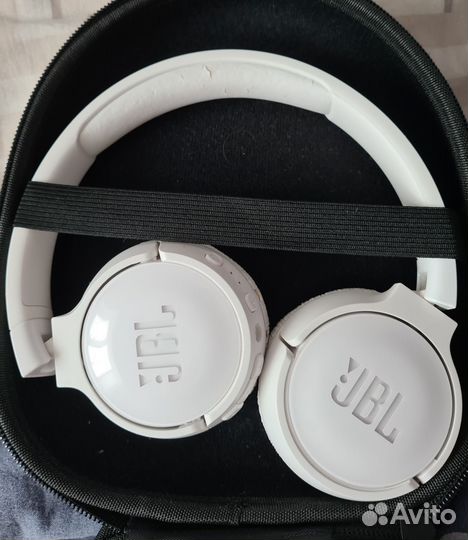 Bluetooth-гарнитура JBL tune 600btnc