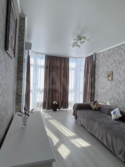 2-к. квартира, 56,2 м², 14/15 эт.