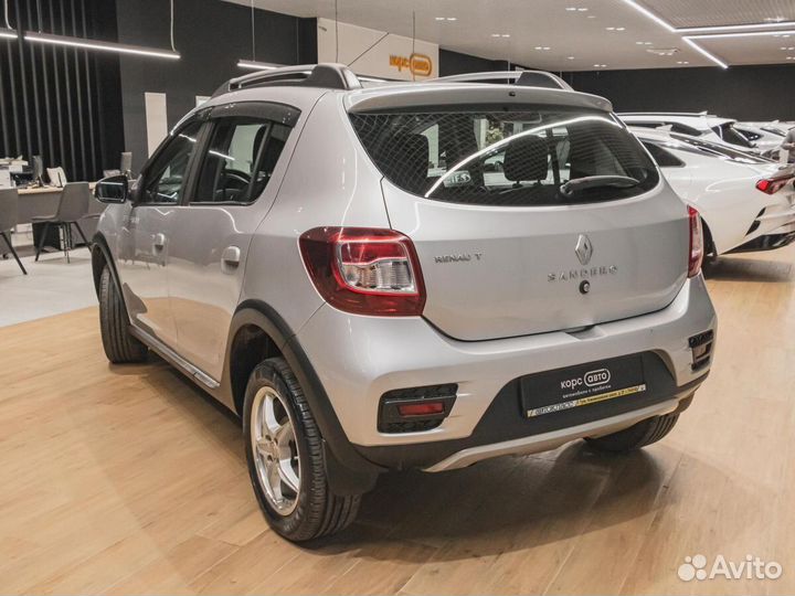 Renault Sandero Stepway 1.6 МТ, 2016, 33 644 км
