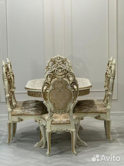 Кухонный стол,стулья / оплата при получении