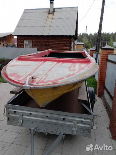 В продаже лодка Крым