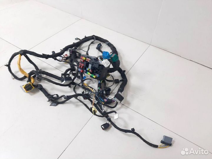 Блок предохранителей Chevrolet Aveo T300 2011