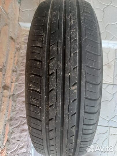 Yokohama A82A 185/65 R15 22C