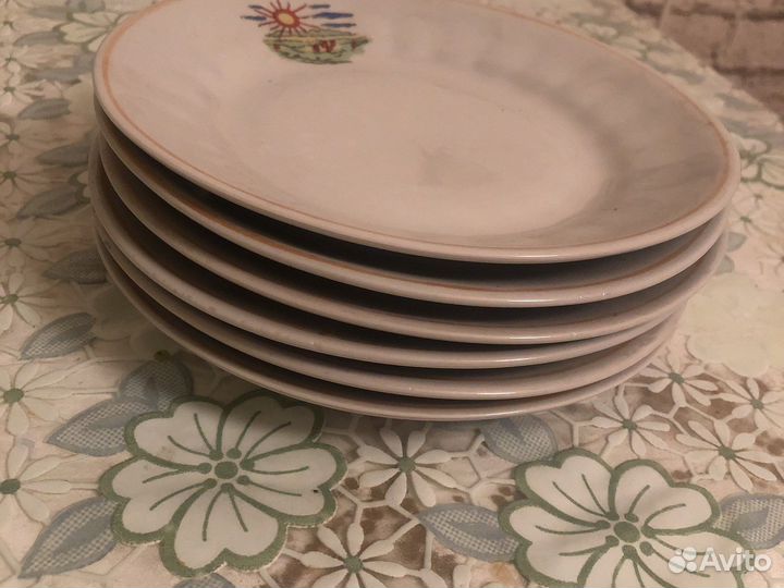 Тарелка с детским рисунком