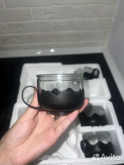 Чайник с кружками в наличии