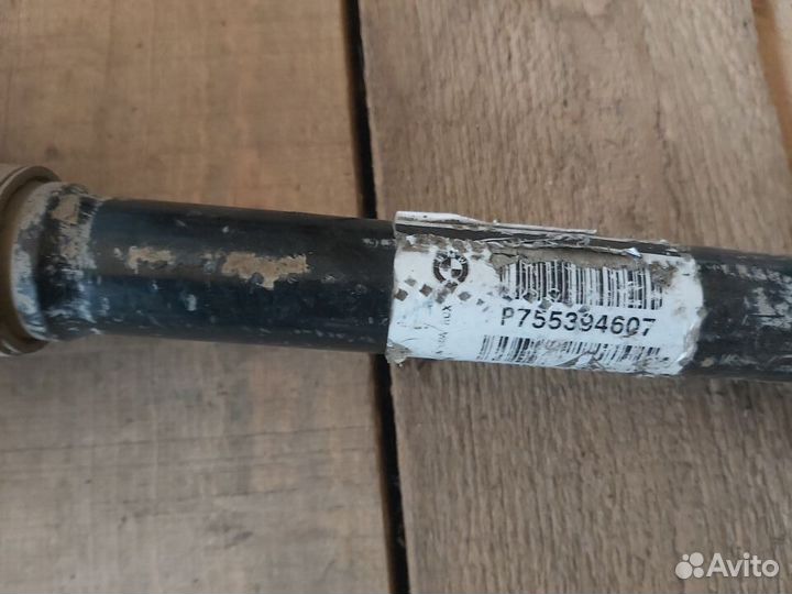 Предлагаю передний правый привод BMW X5 E70