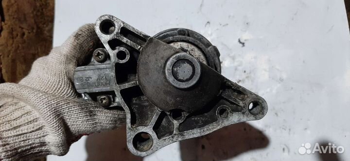 Стартер Peugeot 406 m001t9028