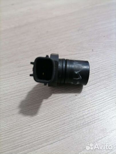 Датчик распредвала Nissan Maxima A32