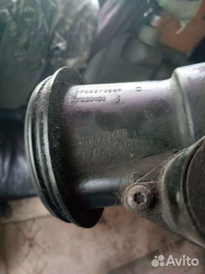 Дросельная заслонка Renault Logan