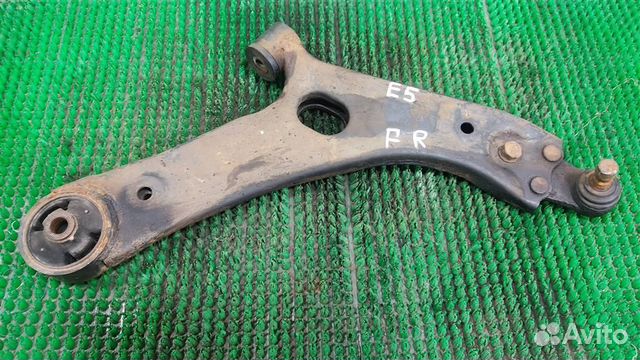 Рычаг передний правый нижний Hyundai IX35 2011