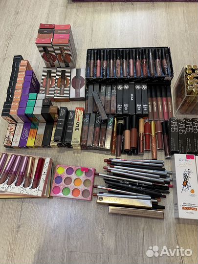 Декоративная косметика