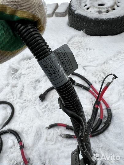 Плюсовой провод акб BMW e65 e66