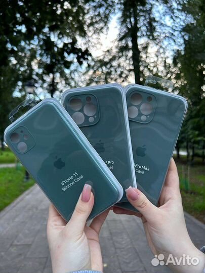 Чехол на iPhone