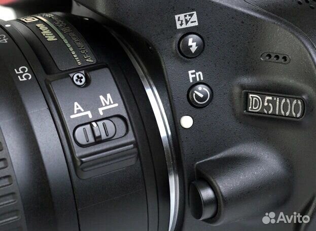 Зеркальный фотоаппарат