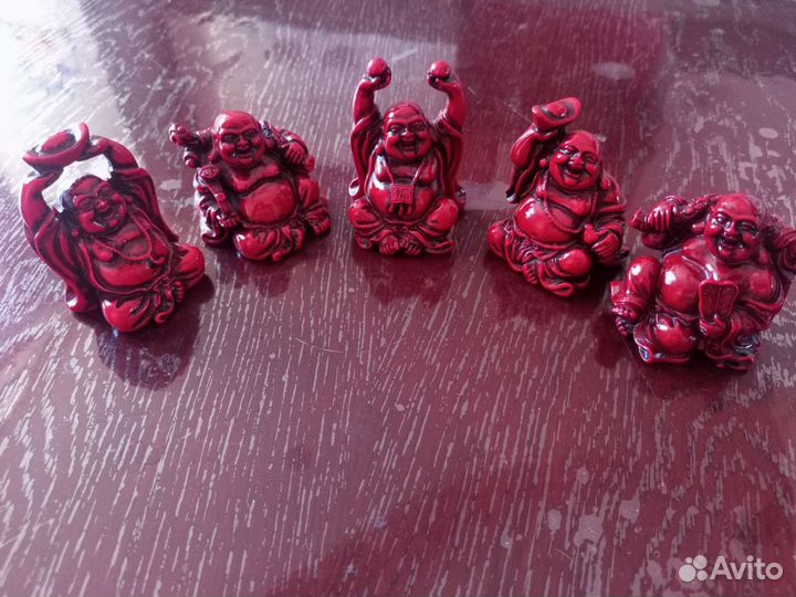 Статуэтки нэцке