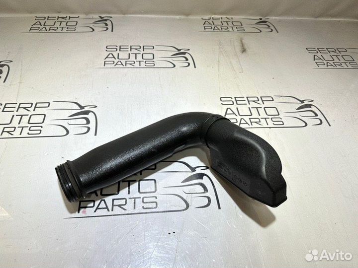 Воздухозаборник Kia Ceed JD D4FB 2013