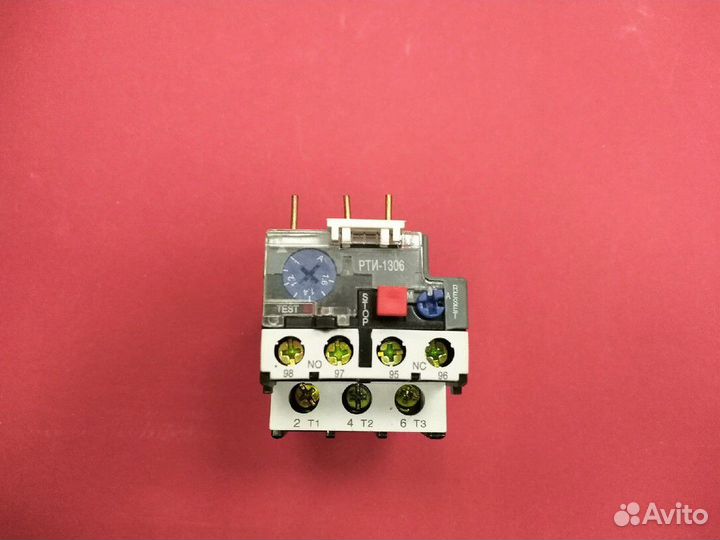 Выключатели и низковольтное фурнитура