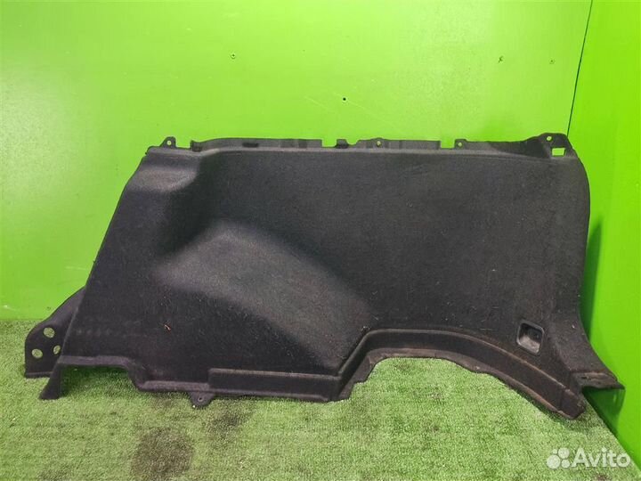 Обшивка багажника правая KIA ceed (ED) 2010