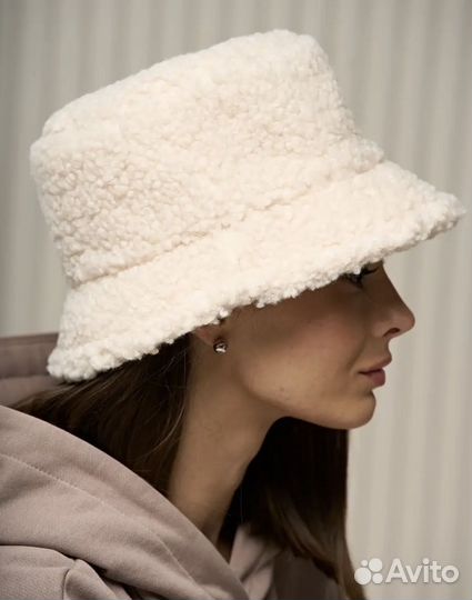 Шляпа зимняя женская
