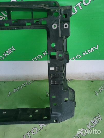 Панель передний Volkswagen Jetta 6