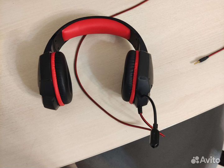 Игровые наушники с микрофоном Sven AP-G988MV