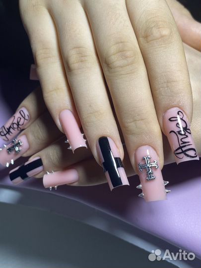 Мастер маникюра