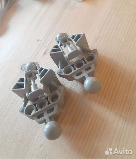 Lego бионикл детали