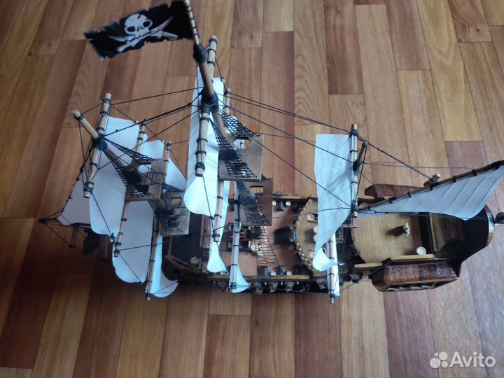 Корабль ручной работы