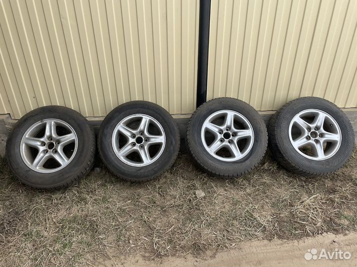 Продается литье на 16