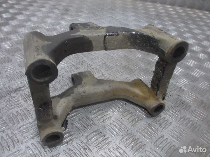 Кронштейн реактивной тяги Scania 1485747