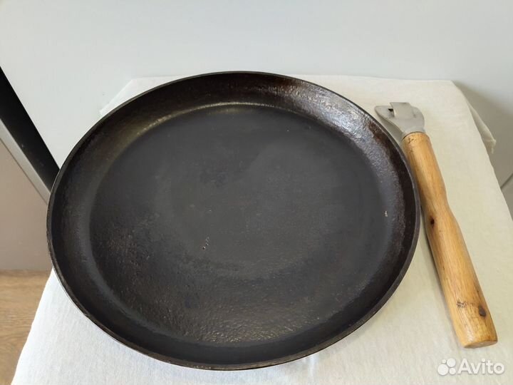 Чугунная сковорода СССР