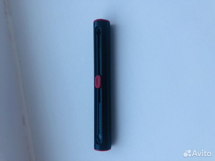 Ручка для чистки наушников