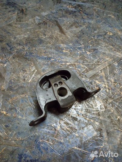 Задняя подушка двигателя Ваз 2110-12