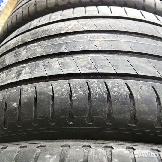 Michelin Latitude Sport 3 255/45 R20 и 285/40 R20