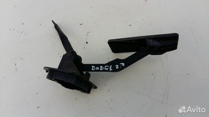 Педаль газа Dodge Chrysler Intrepid 2.7L 2003г