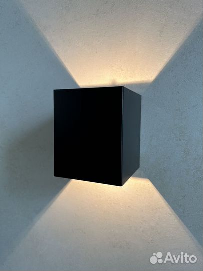 Светильник настенный