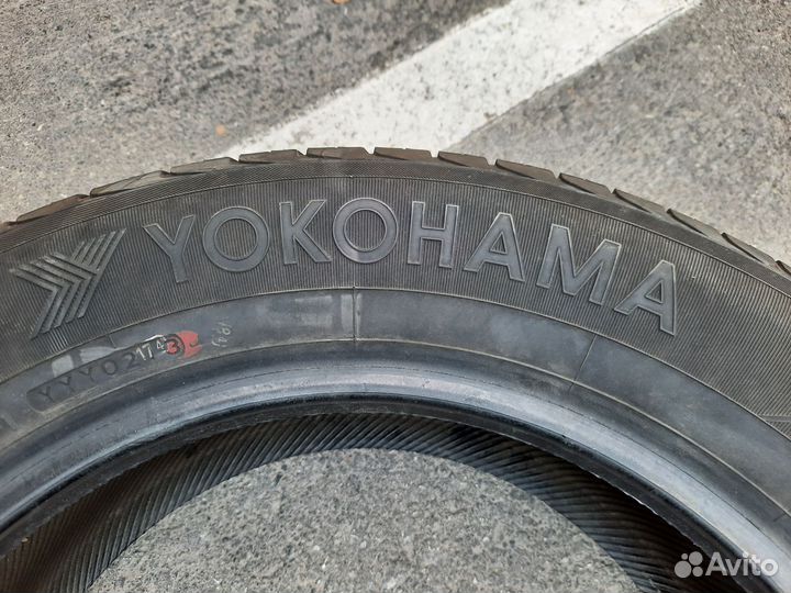 Yokohama C.Drive2 AC02B 215/60 R16