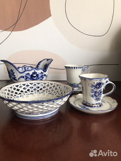 Вазочки, чайные пары Гжель