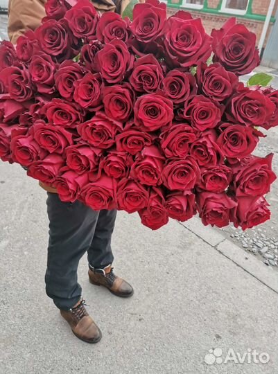 Розы букет цветов 51