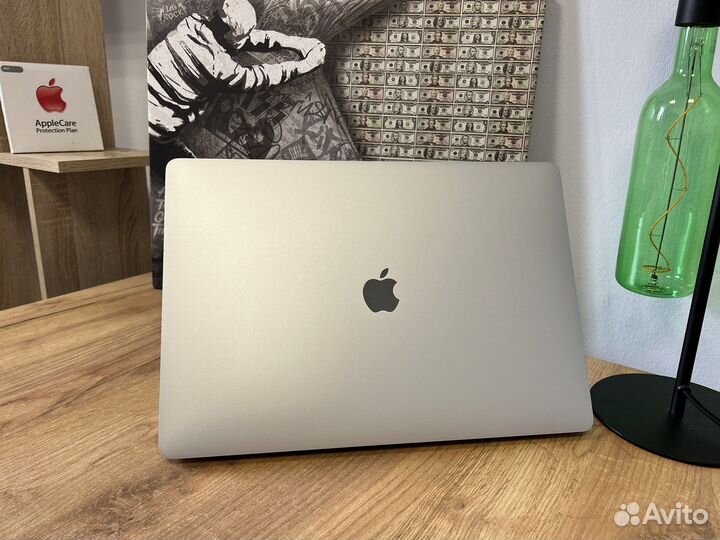 MacBook Pro 16 2019 i7 (32 gb)