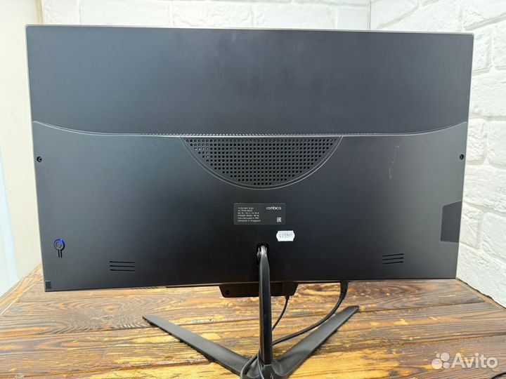 Моноблок Rombica Argo i3/8Ram/512SSD FullHD IPS