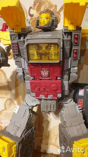 Transformers Omega Supreme