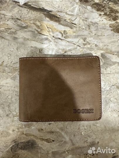 Мужской кошелек