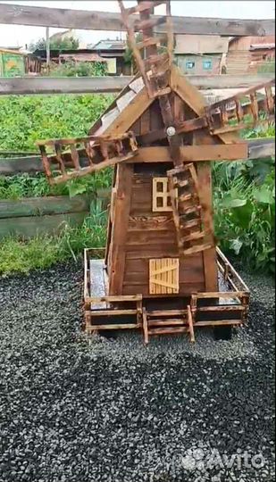 Мельница для дачи, дома