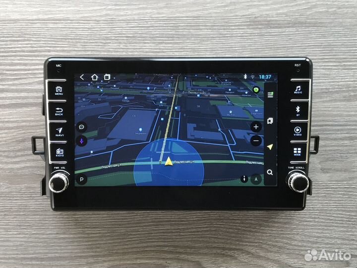 Магнитола Toyota Auris + физические кнопки