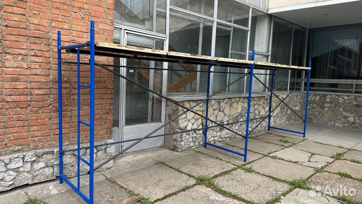 Аренда строительных лесов. Вышка тура