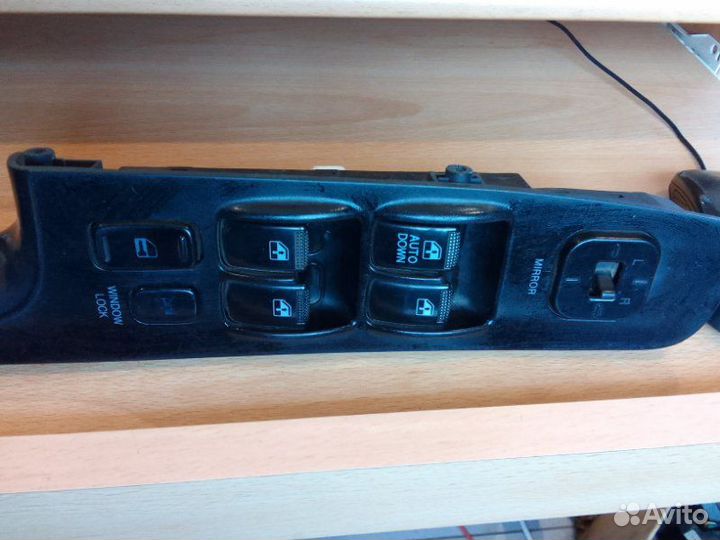 Блок стеклоподъемников Hyundai Sonata 4