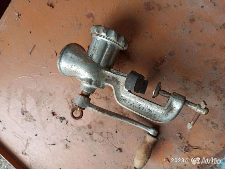 Мясорубка ручная