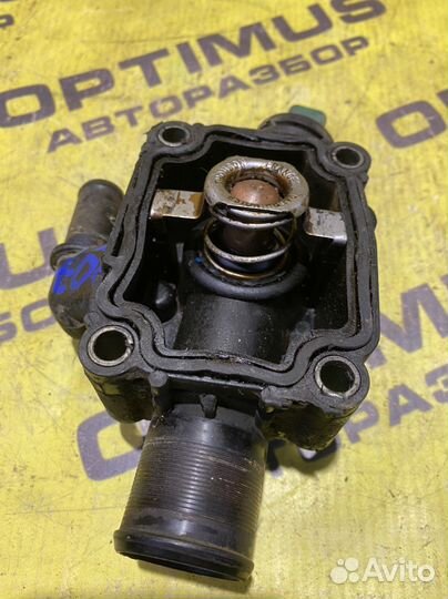 Термостат Peugeot 207